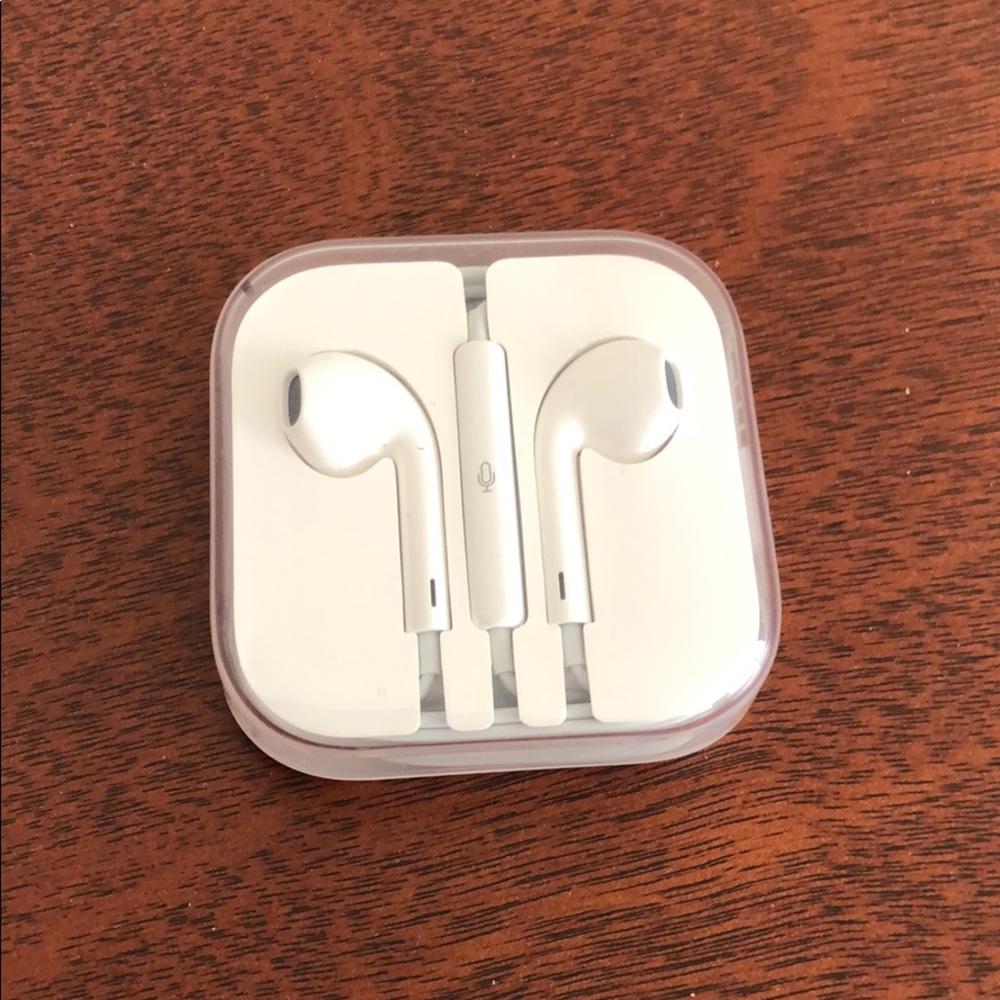 Apple EarPods